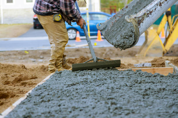 Best Concrete Driveway Installation in Alondra Park, CA